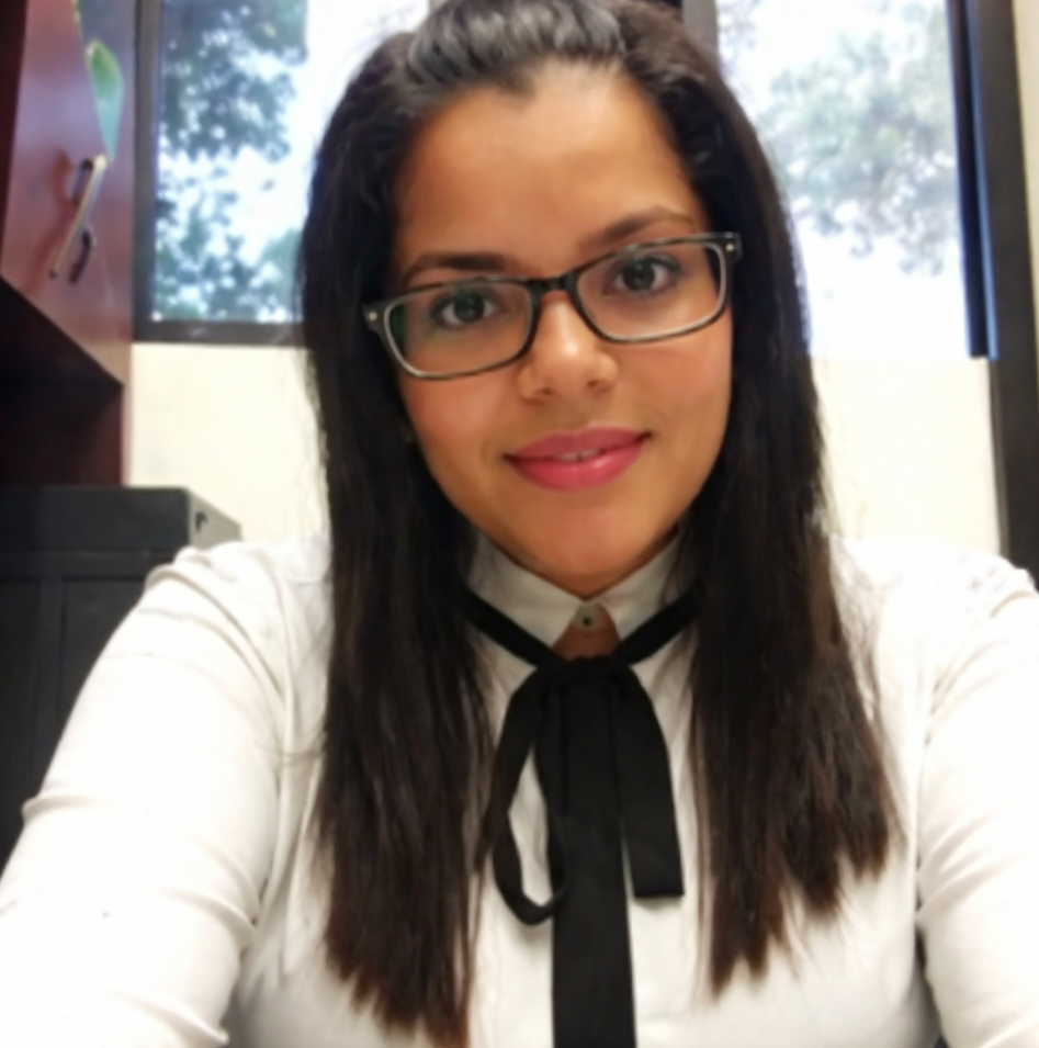 Dra. Reyna Torres Obregón